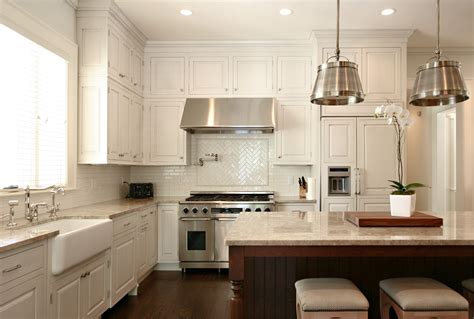 backsplash ideas  white kitchen cabinets  kitchen design ideas