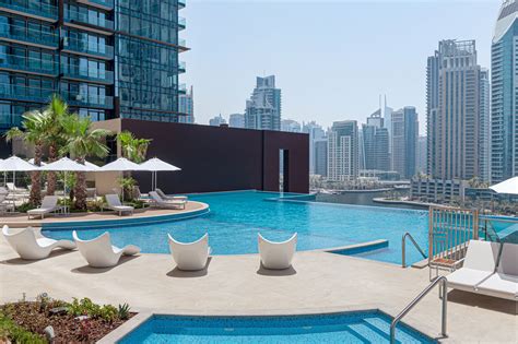 jumeirah group opens jumeirah living marina gate   landmark serviced residence  dubai
