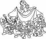 Dwarfs Biancaneve Neve Nani Blanche Neige Seven Colorare Sette Clipartmag Coloriage Nains Les Getdrawings Anoes Getcolorings Dessiner Princesse sketch template