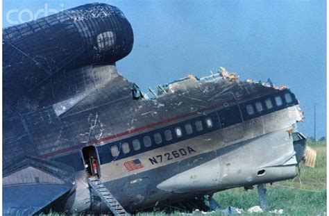 delta crash  dallas flt  lockheed  aviation center ohare international airport