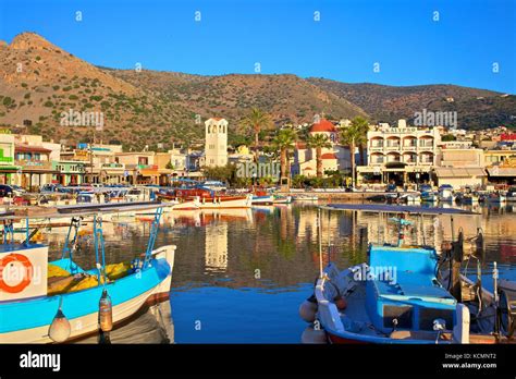 porto elounda elounda creta isole greche grecia europa foto stock