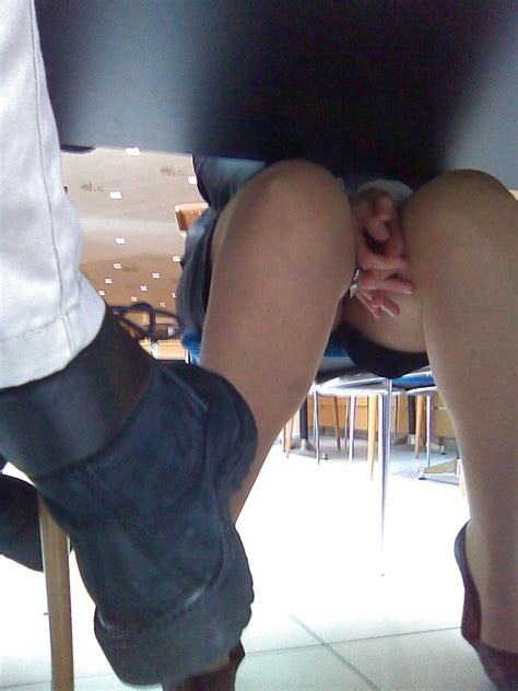 Legs Under Table Solo 1 4 Pics Xhamster