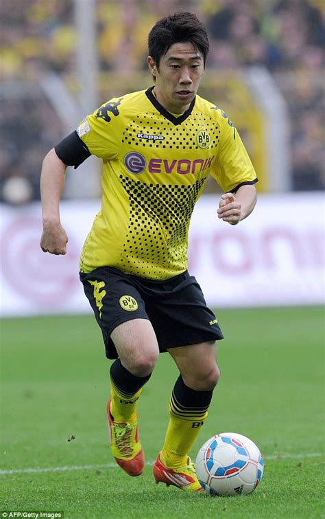 Shinji Kagawa Seals Return To Borussia Dortmund From Manchester United
