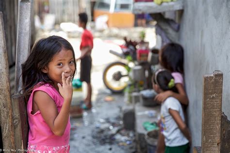 Manila Slum Girls Bobs And Vagene