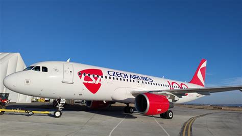 czech airlines  lease  airbus   air lease corporation