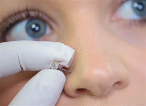 danger alert  ways nose piercings  put  health  risk
