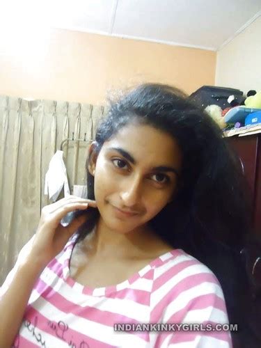 pretty amateur desi teen sexy and nude selfies indian