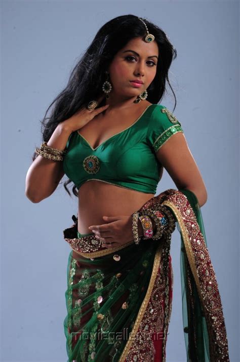 navel thoppul low hip show in saree page 229 xossip
