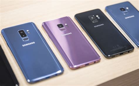 samsung galaxy    unveiled  mwc