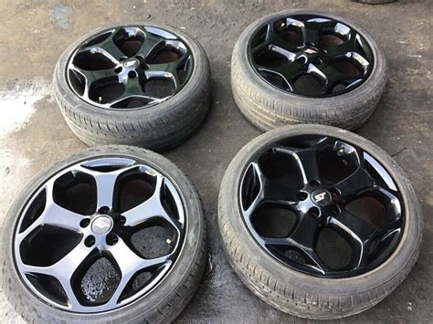 ford focus st alloy wheels  knowle bristol gumtree