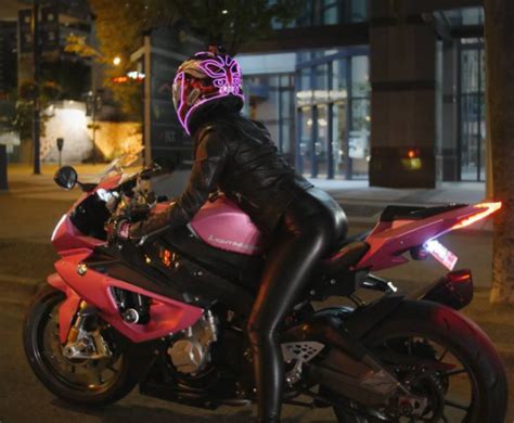 Best Womens Motorcycle Helmets in 2017