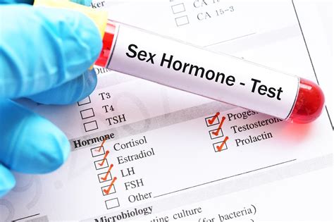 pah risk mortality increased by disturbances in male sex hormones