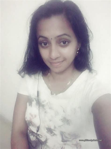 tamil chennai wipro girl boob show sexy asserts photo 13 21