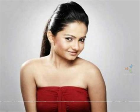 why is giaa manek not taking up tv shows 31014