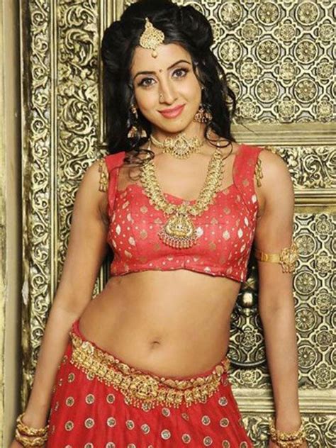 Sanjana Galrani Sexy Photos Bikini Pictures Spicy Navel Hot Sex Picture