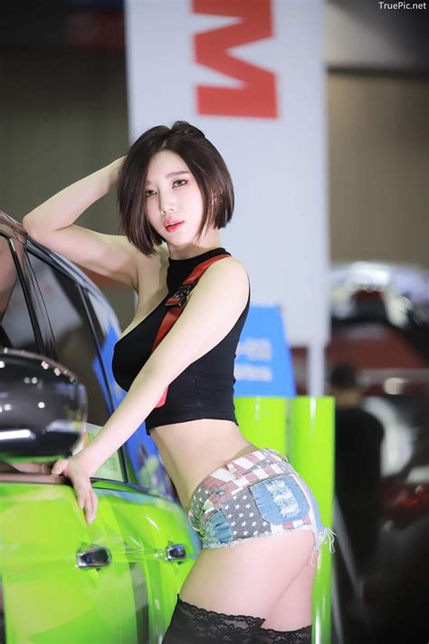 Korean Racing Model Song Jooa Seoul Auto Salon 2019