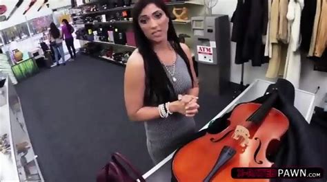 Sexy And Brunette Brazilian Woman Sells Her Cello Gets Fucked Eporner