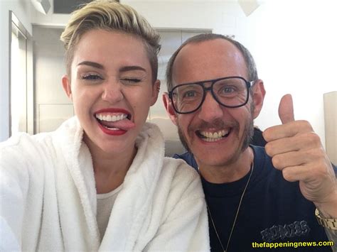 Miley Cyrus Nude Leaked Photos The Fappening 2019