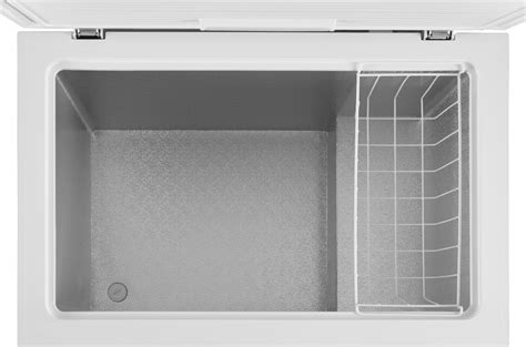 insignia™ 7 0 cu ft chest freezer white ns cz70wh0 best buy