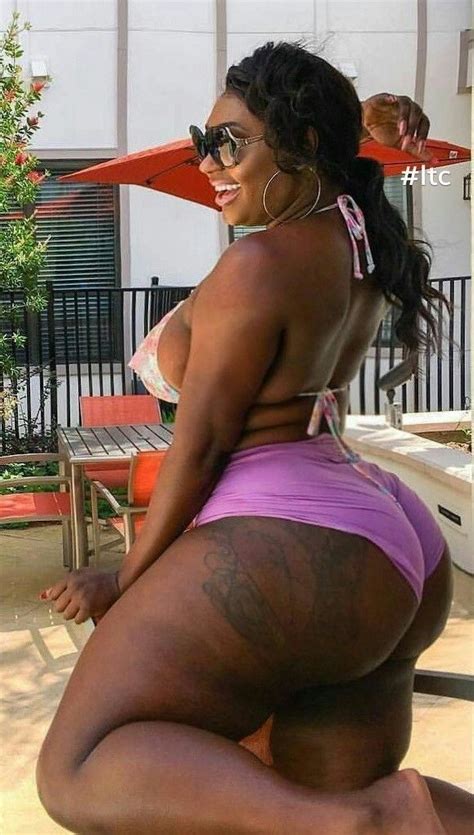 sexy big booty black girls ebony babes with thick thighs and fat asses porn amateur snapshots