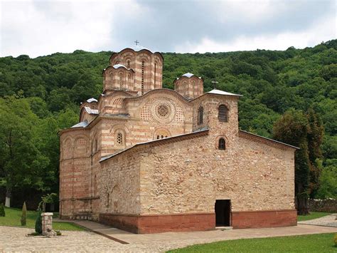 manastir ravanica resavska pecina