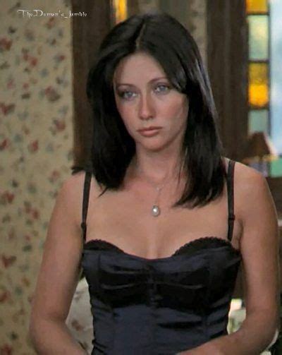 ver fotos de piper halliwell desnuda porno photo