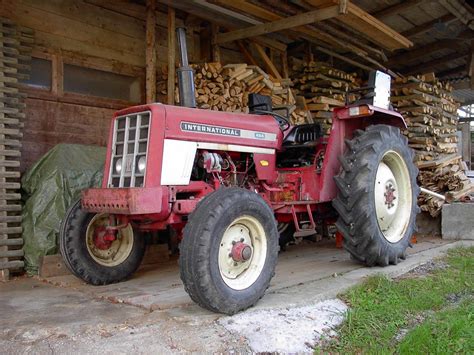 international  united kingdom tractor picture