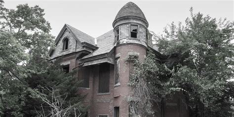 scariest real life haunted houses  america business insider