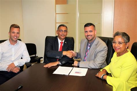 airbnb  sint maarten sign  mou  promote tourism  island wic news