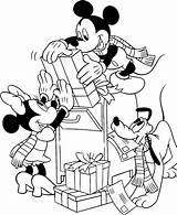 Christmas Minnie Coloriage Clubhouse Amis Pluto Toodles Coloriages Duck Mewarnai Clipartkey Coloringhome Justcolor Pngwing Pngkey Noël Claus W7 Hitam Katrien sketch template