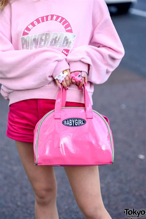 Pink Kawaii Harajuku Style W Power Babe Sweatshirt