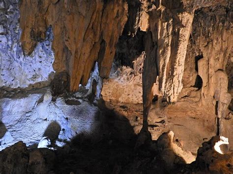 hato caves willemstad            willemstad