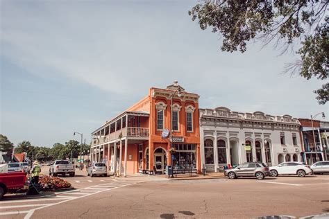 oxford mississippi  hour travel itinerary hunter premo