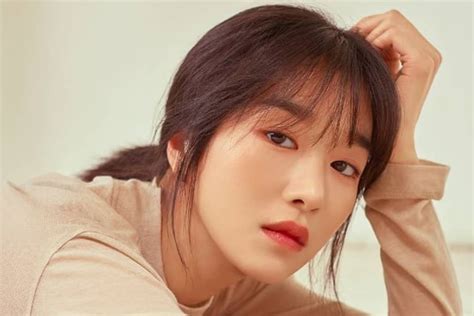 Seo Ye Ji Comments On Her Short Hairstyle Favorite