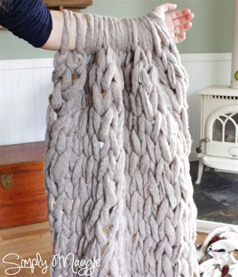 chunky knit blanket  budget decorator