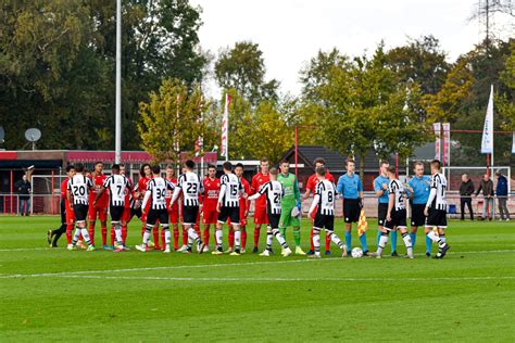 vacature fc twenteheracles academie trainercoach onder  heracles almelo