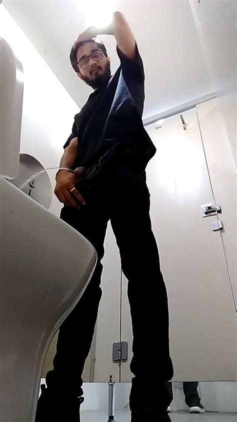brendo24 toilet spycam part 2