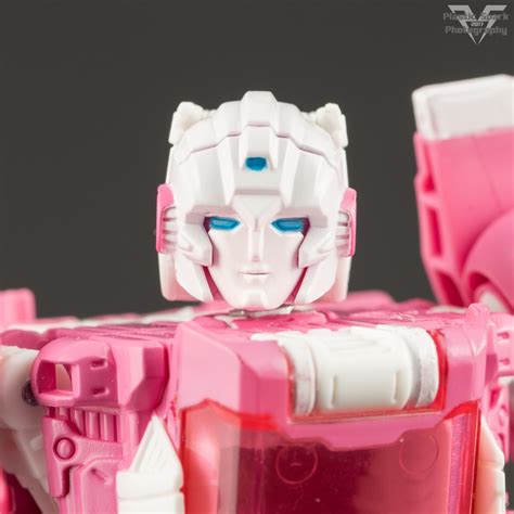 mini review titans return arcee hascon ver — plastic spark photography