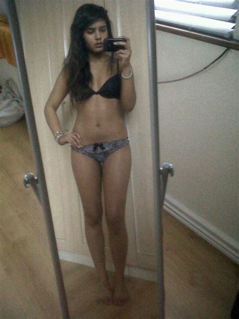 devki beautiful nude indian teenager with sweet pussy real indian gfs