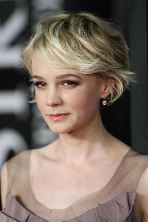 15 Best Pixie Cuts On Celebrities Pixie Hairstyle Ideas