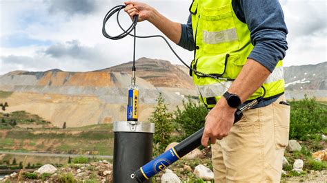 continuous groundwater monitoring instruments  software