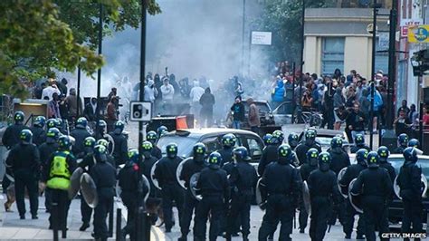 england riots whats  meaning   words   chaos bbc news