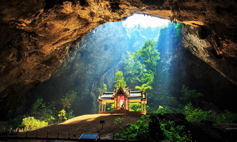 underground  worlds  spectacular caves khao sam roi