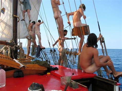 guys caught naked on a boat spycamfromguys hidden cams spying on men