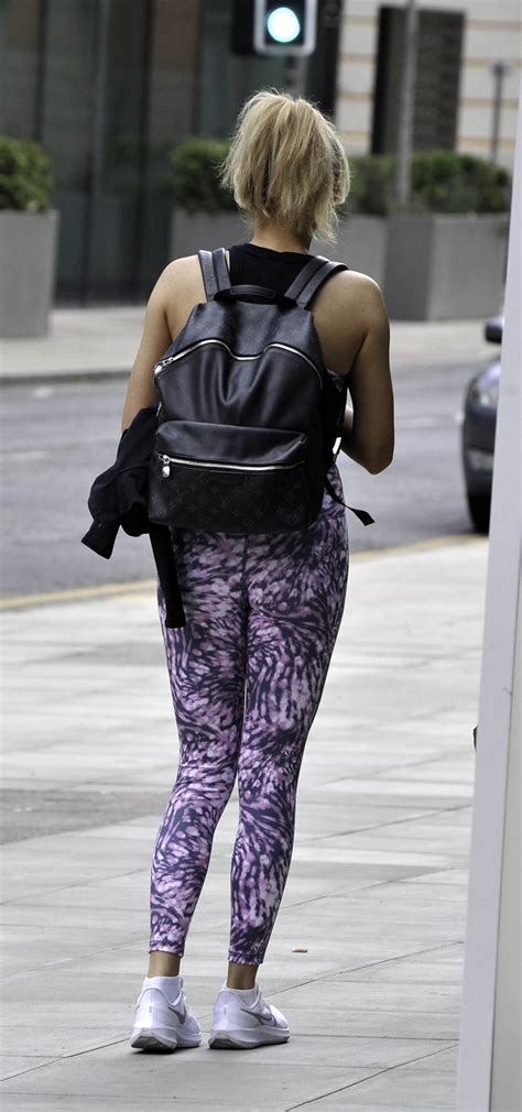 katie mcglynn leaves bbc morning live in manchester 07 16 2022 hawtcelebs