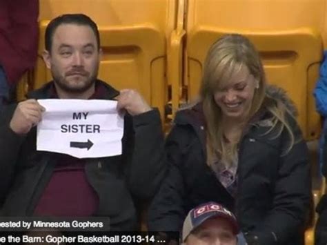 man s hilarious reaction to kiss cam is a viral hit