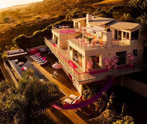 stay   real barbies malibu dreamhouse   airbnb  flighter