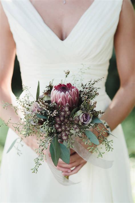protea fynbos flowers images  pinterest wedding bouquets