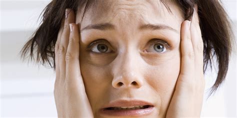 ways    youre suffering   anxiety disorder huffpost
