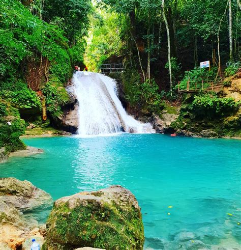 stunning   blue hole ocho rios jamaicanscom